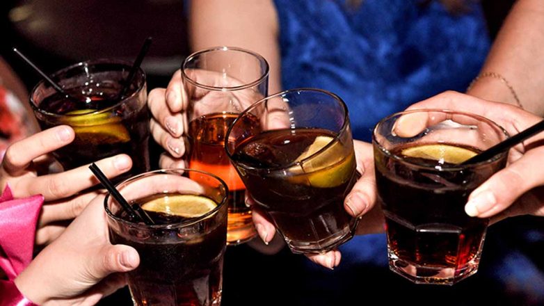 Ανήλικα αδέρφια μεταφέρθηκαν μεθυσμένα σε Κέντρο Υγείας στην Αχαΐα Ανήλικα αδέρφια μεταφέρθηκαν μεθυσμένα σε Κέντρο Υγείας στην Αχαΐα