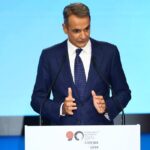 Μητσοτάκης στη ΔΕΘ: Επίδομα Χριστουγέννων 500€ στο Δημόσιο, 400€ στους συνταξιούχους και 1.000€ κατώτατος μισθός από το 2028