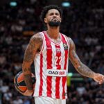 Σκληρή στάση Ολυμπιακού για Ντόρσεϊ: Εκτός αποστολής για Μπαρτσελόνα, επιστρέφει Αθήνα και καλείται σε απολογία